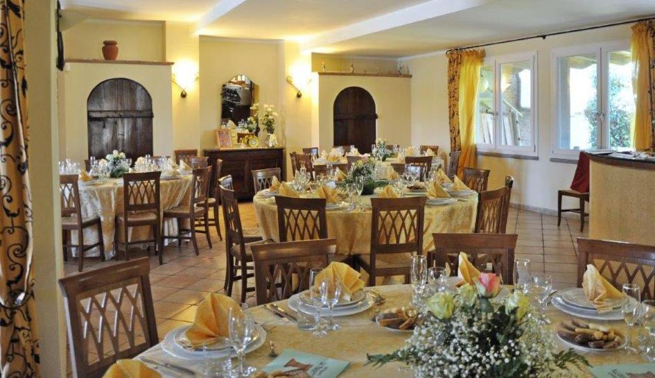 Hotel Ristorante La Torretta Bianzè エクステリア 写真